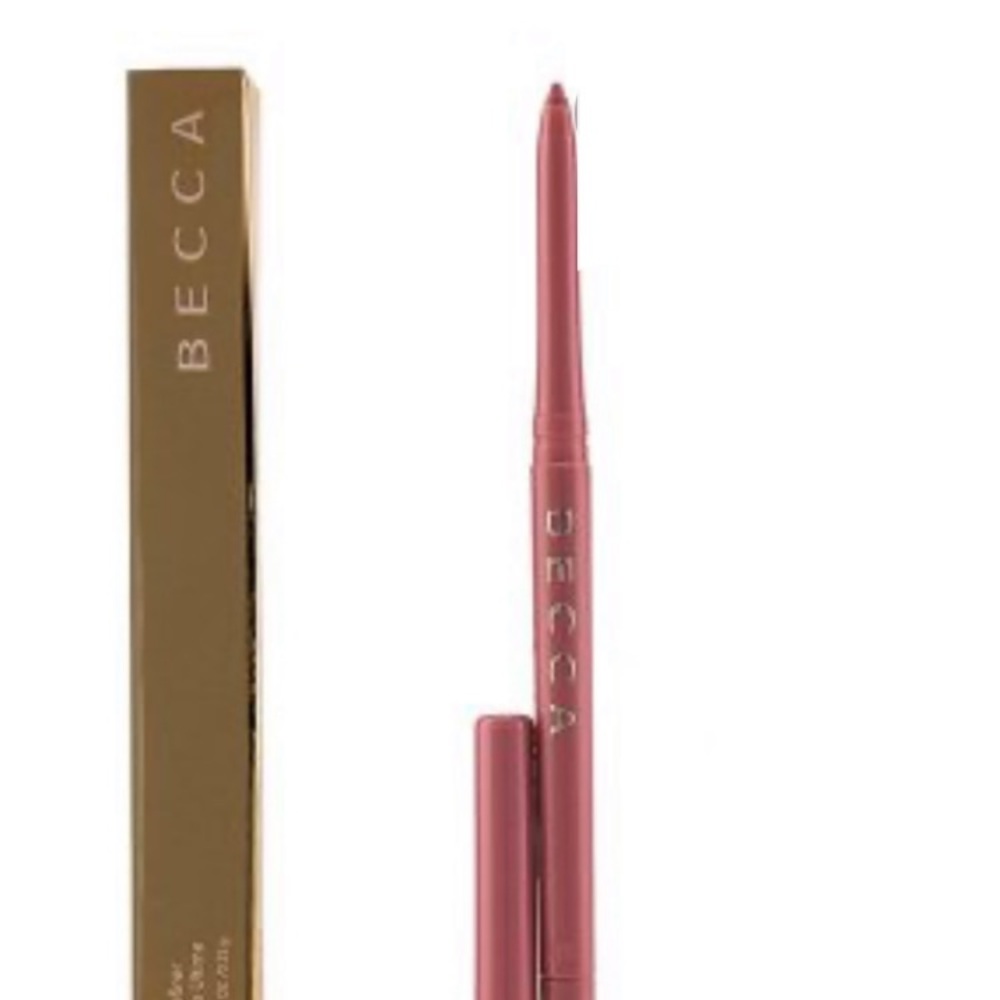 🆕 BECCA Lip Definer